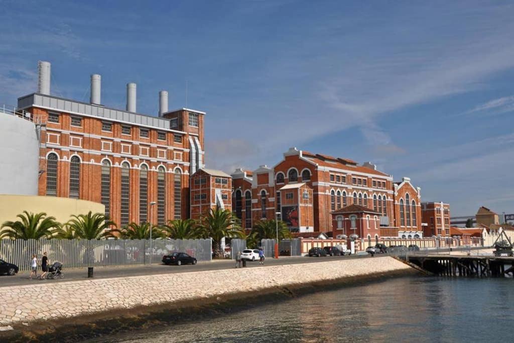 Lovely Apartment Near Belem Lisboa Exterior foto
